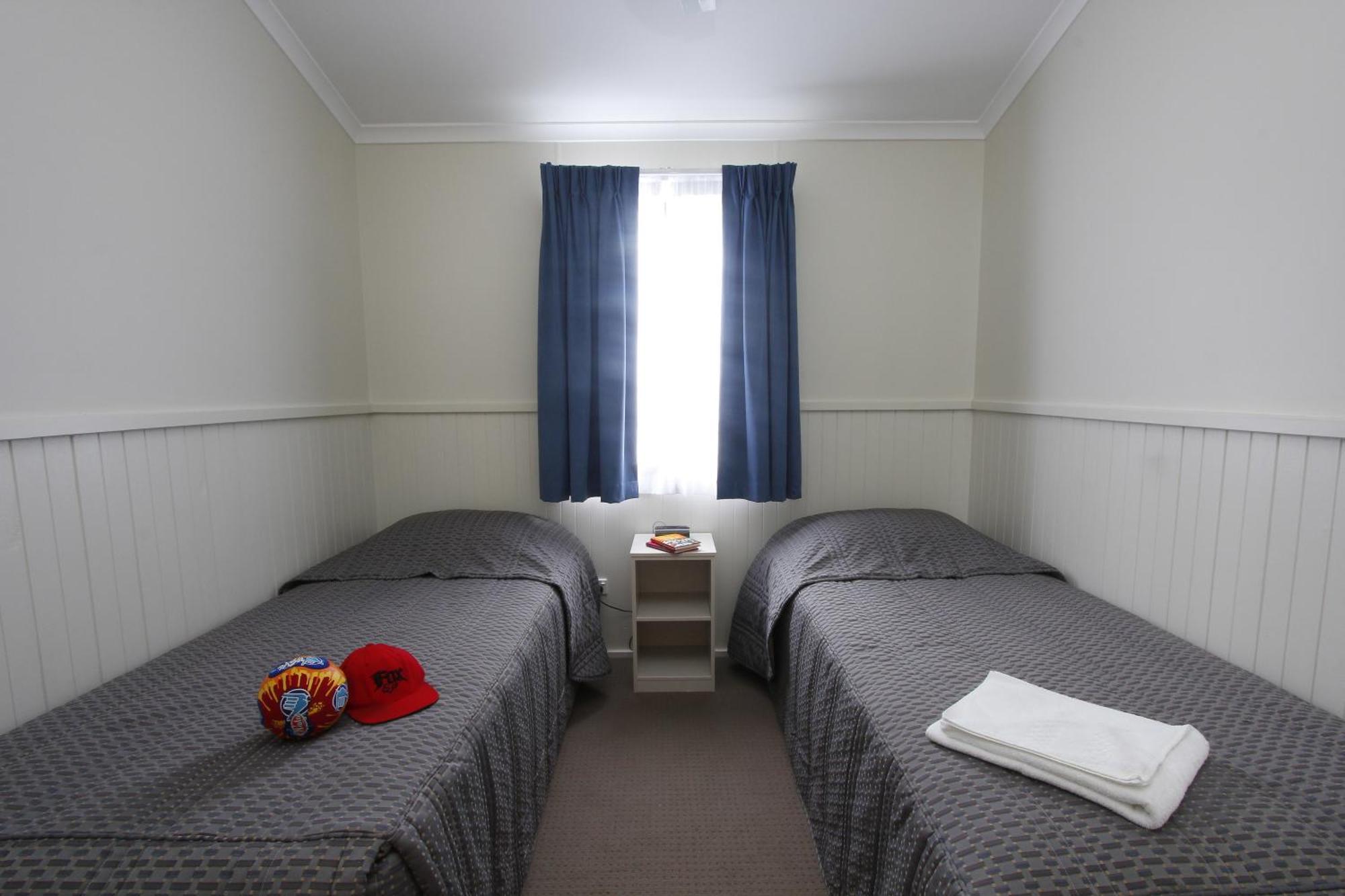 Windang Tourist Park Hotel Room photo